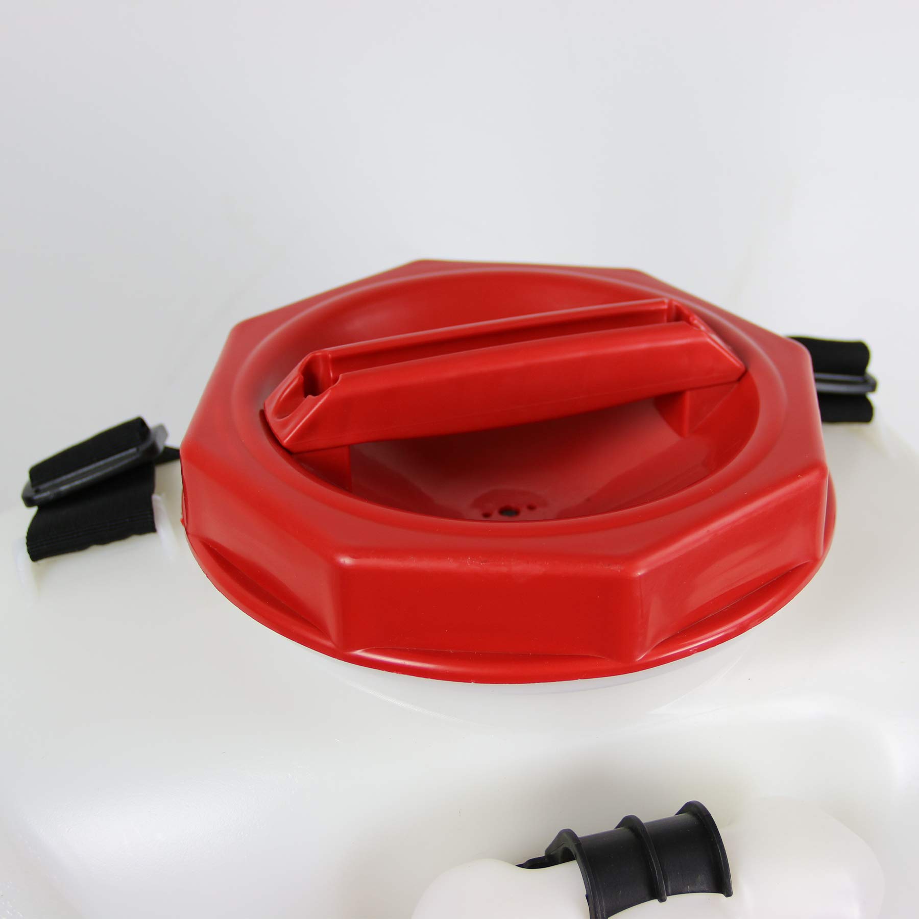 Chapin International 63950, 4-Gallon Mixes on Exit, Professional Backpack Sprayer, Separate Water and Chemical Tanks, 4-Gallon, Translucent White - Image 13